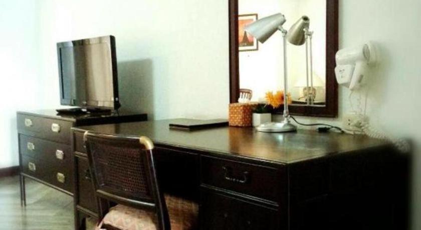 פטצ'אבורי Royal Diamond Hotel מראה חיצוני תמונה